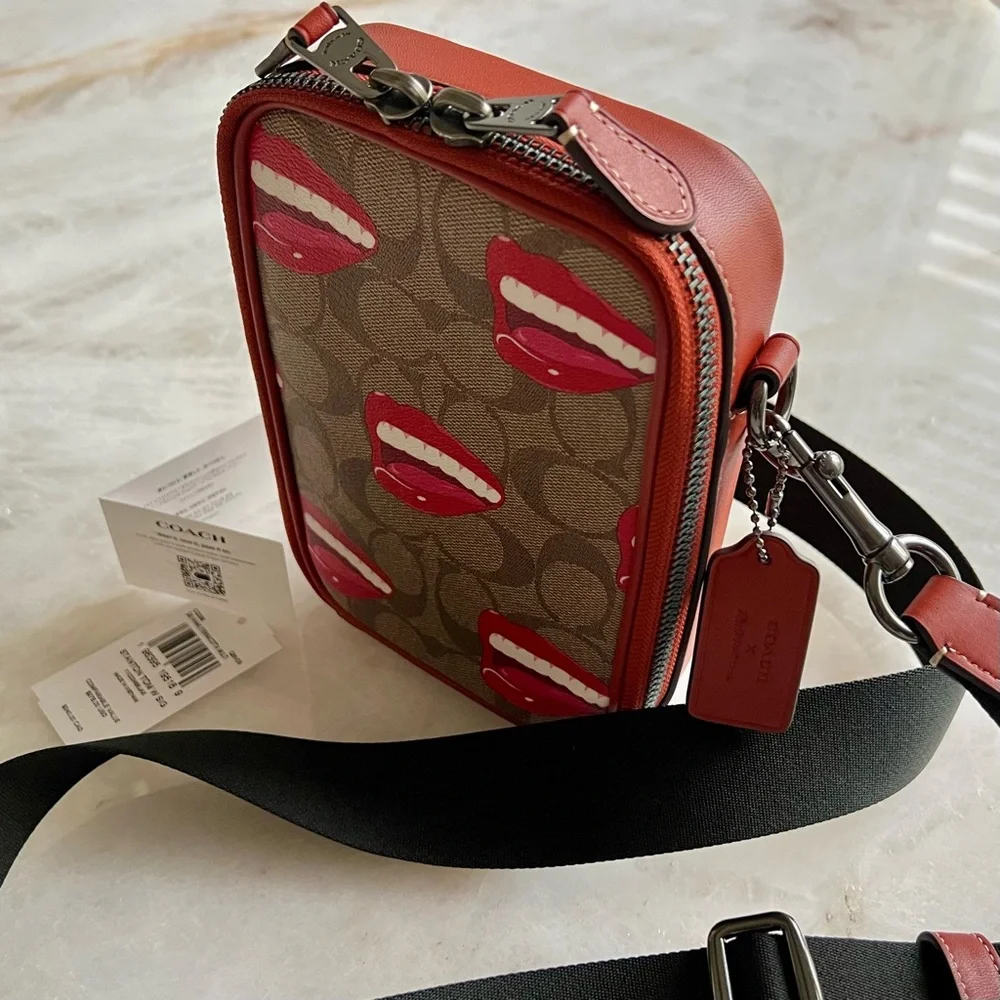 COACH X Tom Wesselmann Red Lips Crossbody 👄😃 - Picture 2 of 8